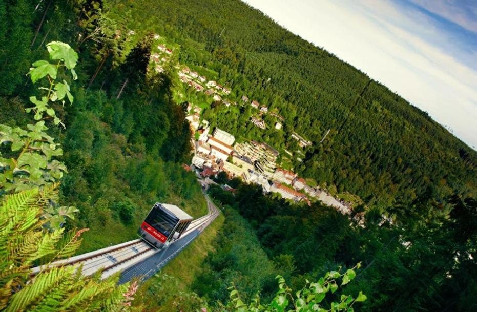 Ferienwohnung Am Enzufer Mit Balkon In Bad Wildbad Im Schwarzwald Bagian luar foto
