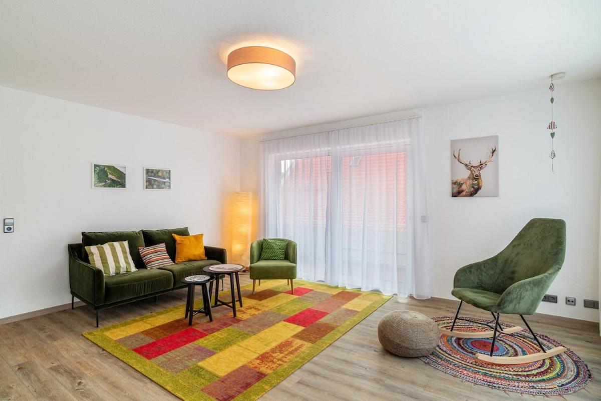 Ferienwohnung Am Enzufer Mit Balkon In Bad Wildbad Im Schwarzwald Bagian luar foto