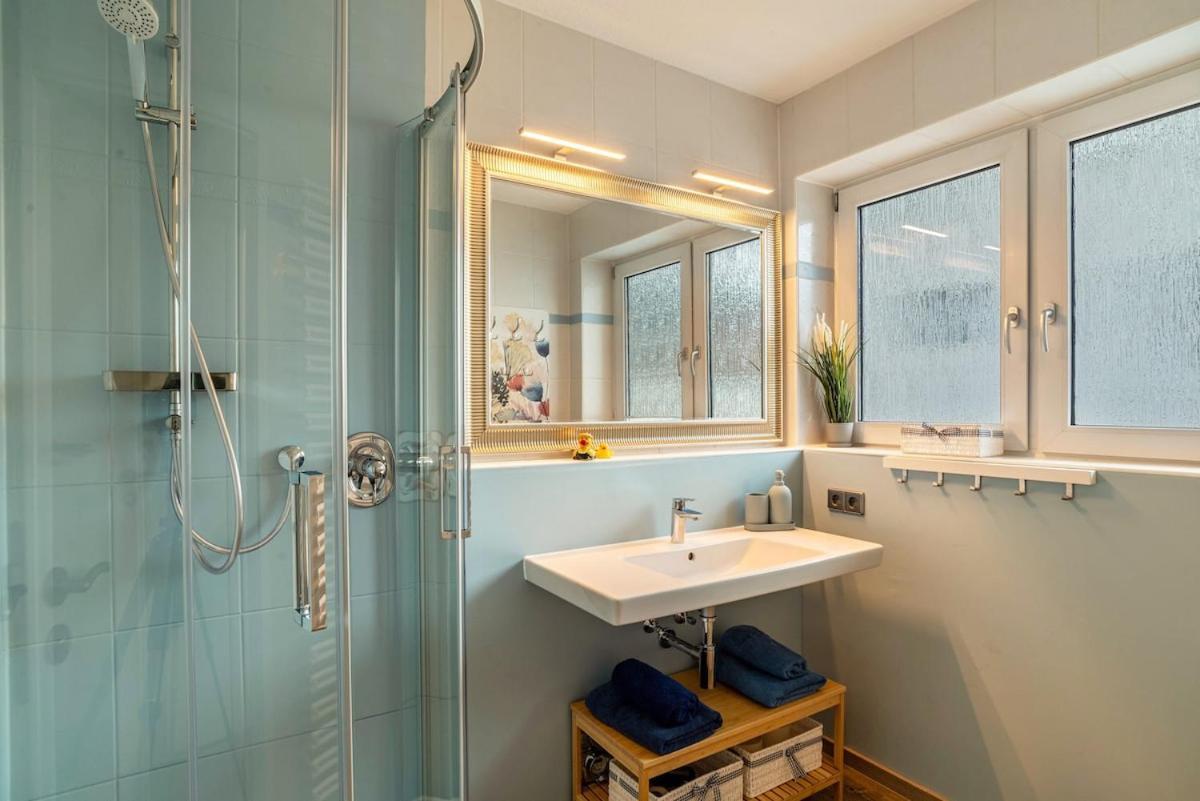 Ferienwohnung Am Enzufer Mit Balkon In Bad Wildbad Im Schwarzwald Bagian luar foto