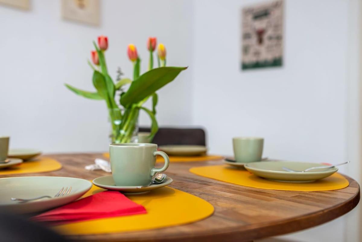 Ferienwohnung Am Enzufer Mit Balkon In Bad Wildbad Im Schwarzwald Bagian luar foto